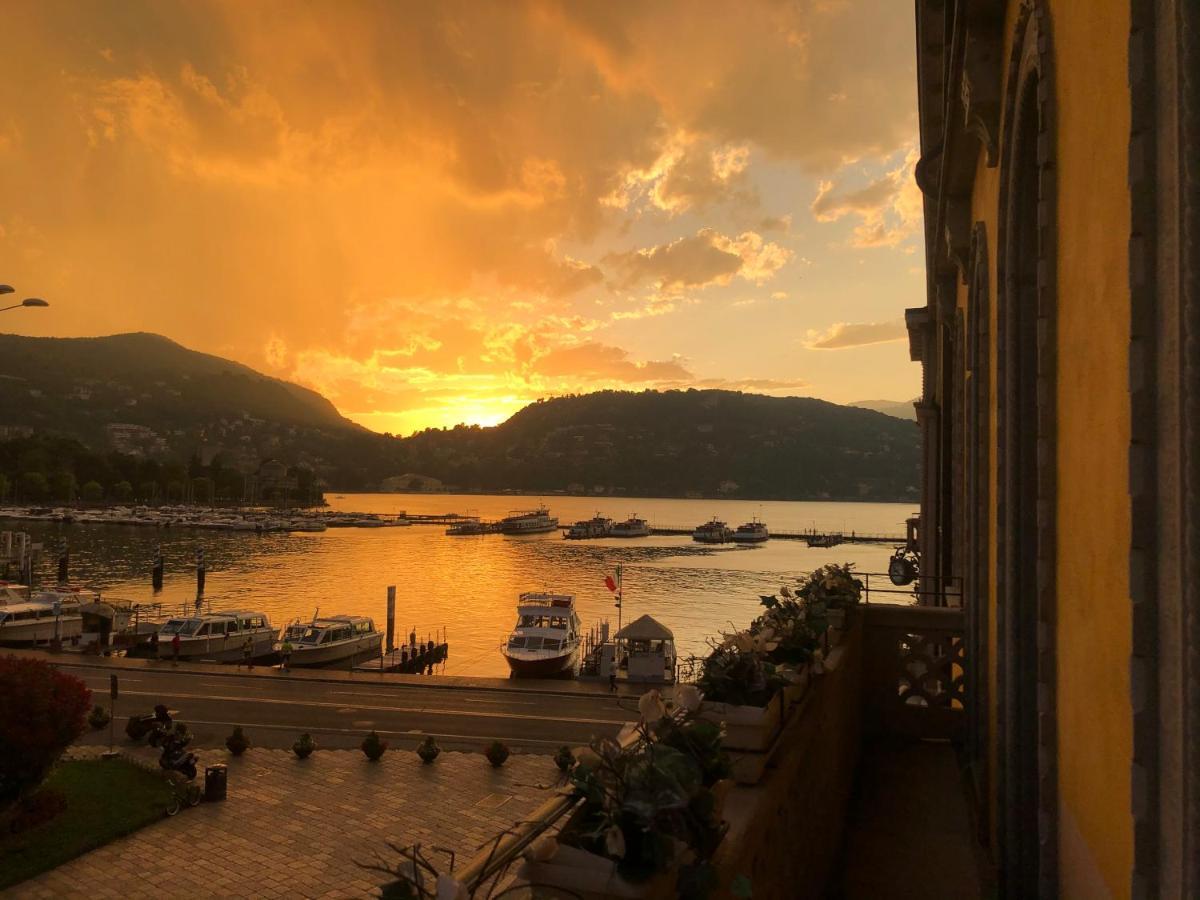 Piazza Cavour - Luxury Lake View Apartment Como Exterior photo