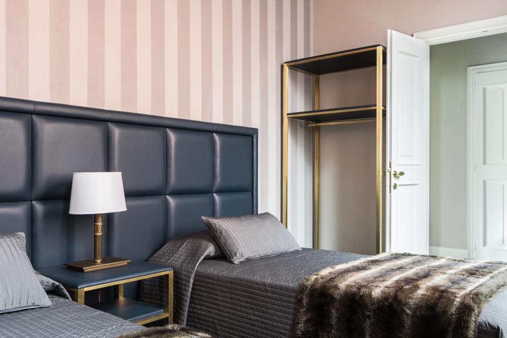 Piazza Cavour - Luxury Lake View Apartment Como Exterior photo