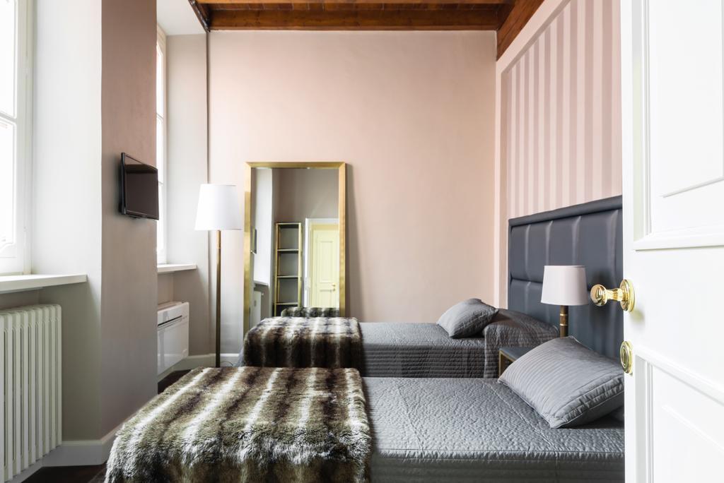 Piazza Cavour - Luxury Lake View Apartment Como Exterior photo