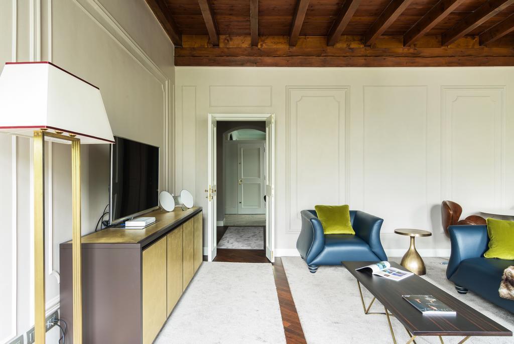 Piazza Cavour - Luxury Lake View Apartment Como Exterior photo