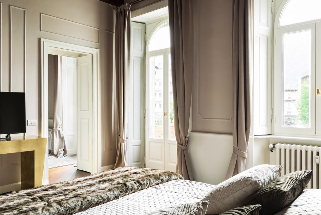 Piazza Cavour - Luxury Lake View Apartment Como Exterior photo